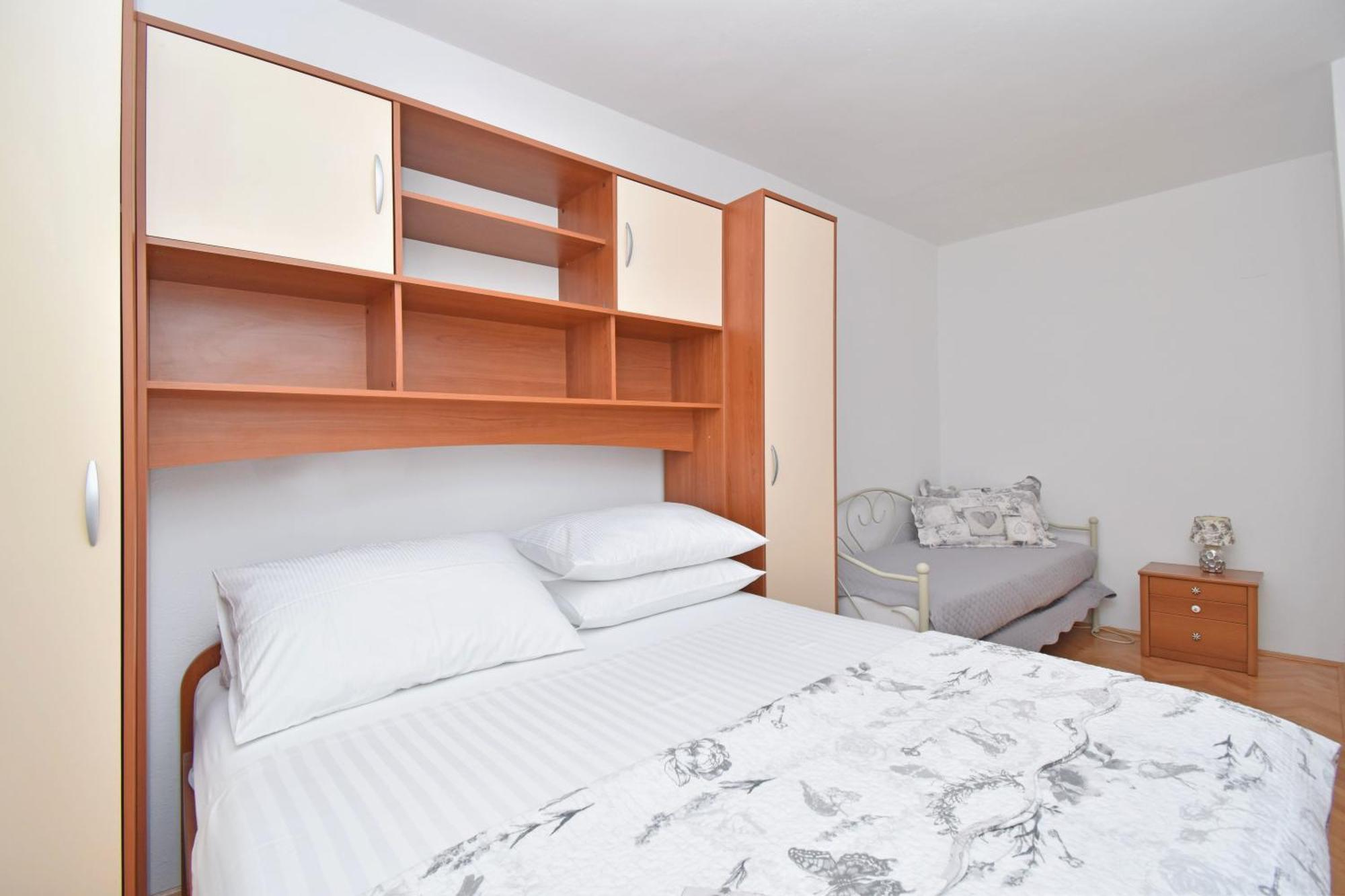 Apartment & Rooms Meri Tučepi Екстериор снимка