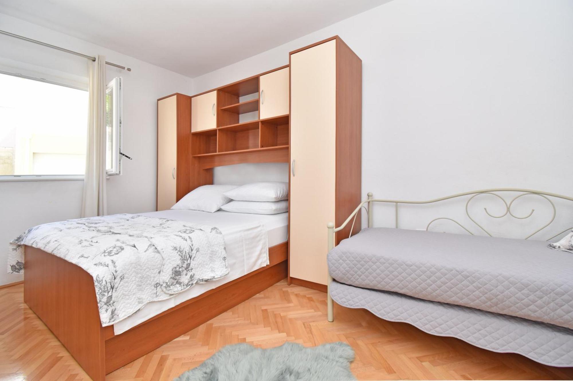 Apartment & Rooms Meri Tučepi Екстериор снимка