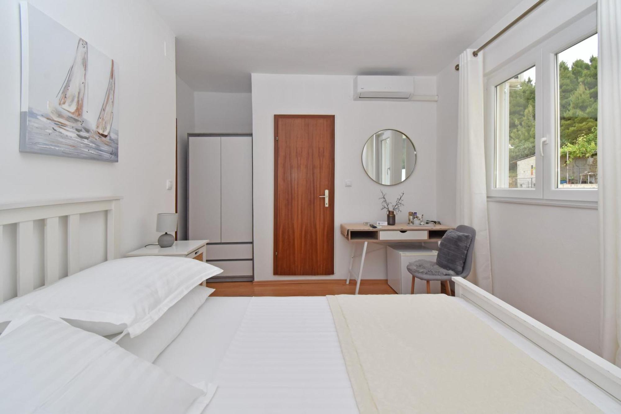 Apartment & Rooms Meri Tučepi Екстериор снимка