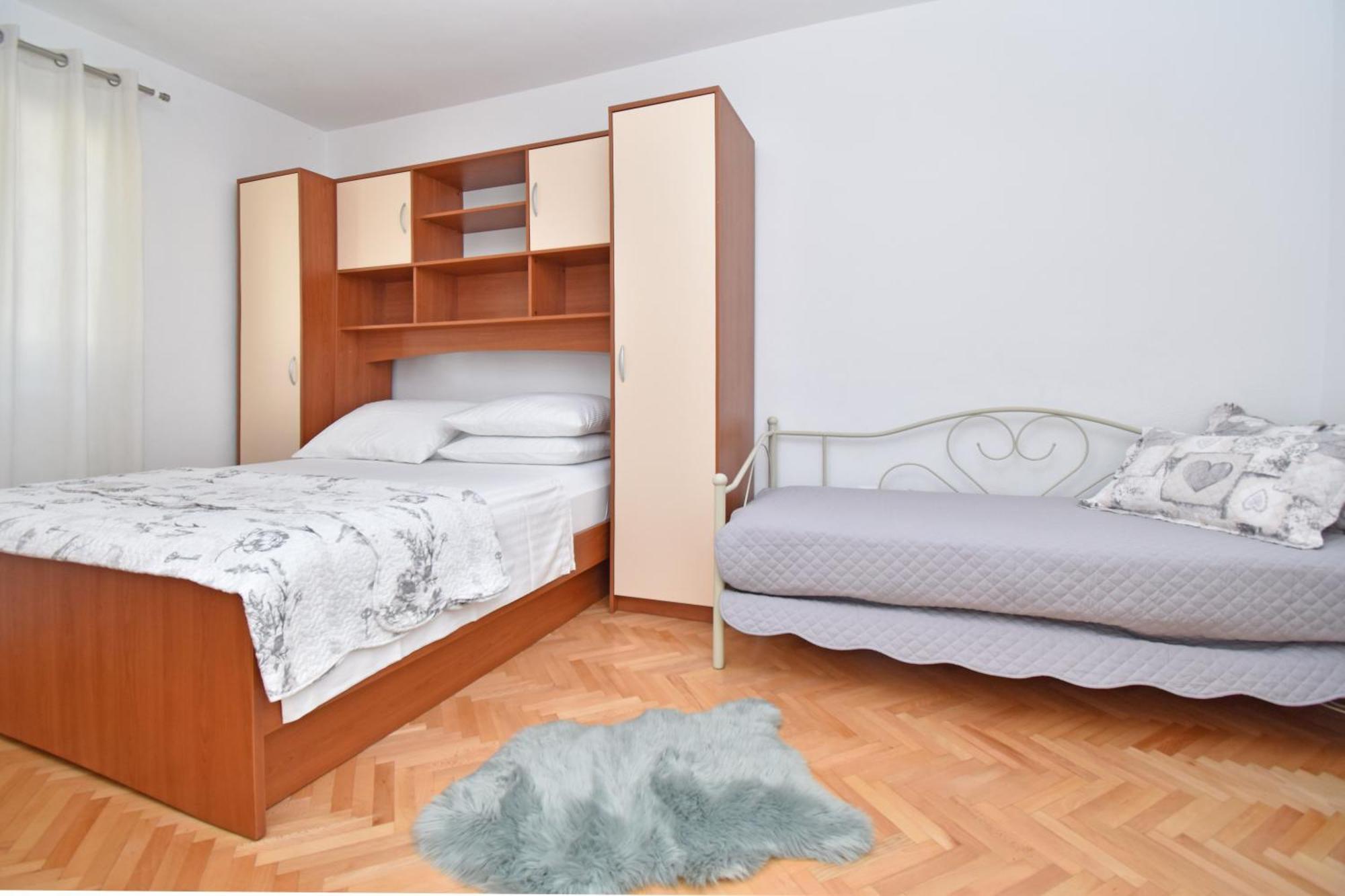 Apartment & Rooms Meri Tučepi Екстериор снимка