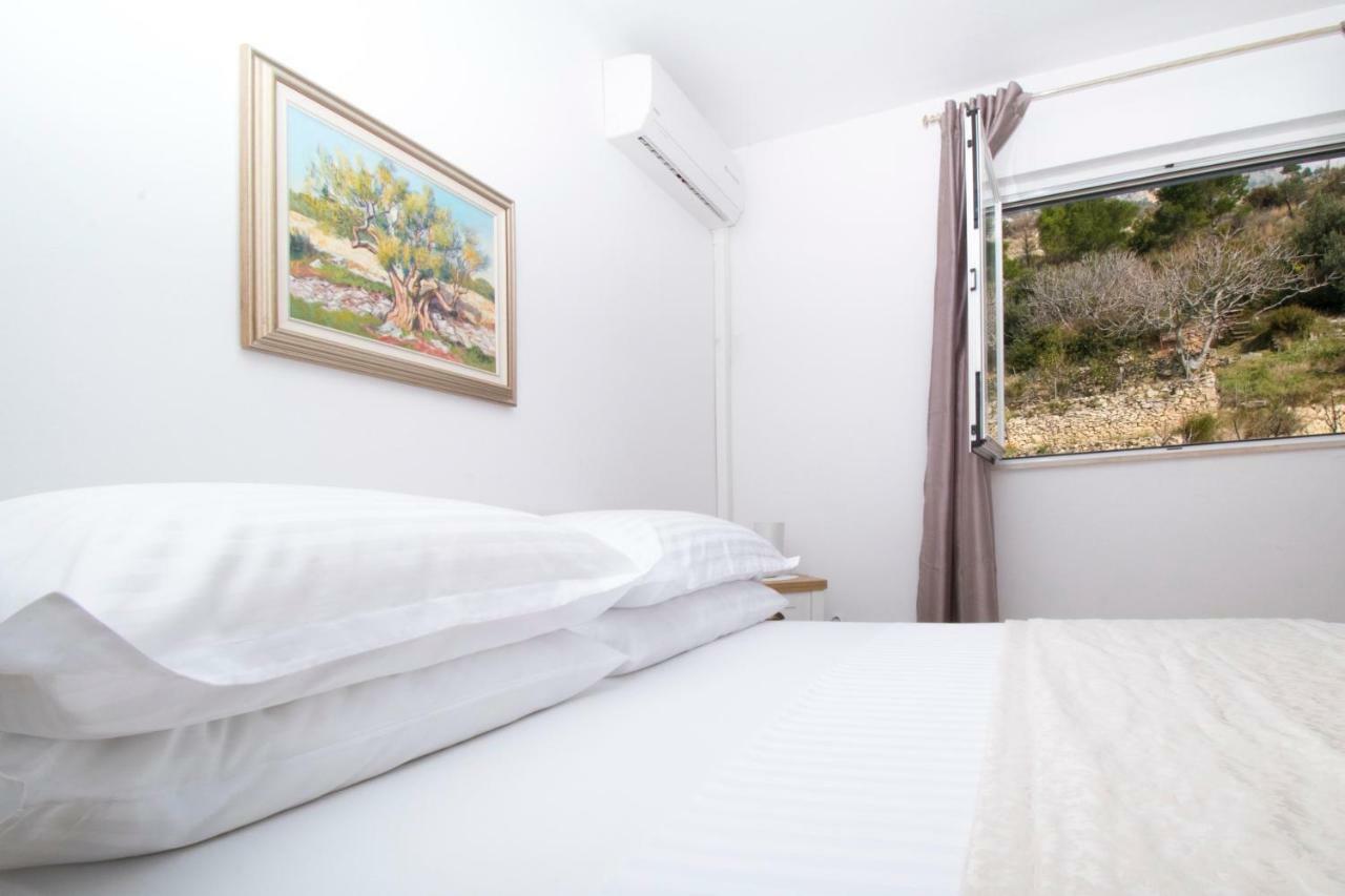 Apartment & Rooms Meri Tučepi Екстериор снимка