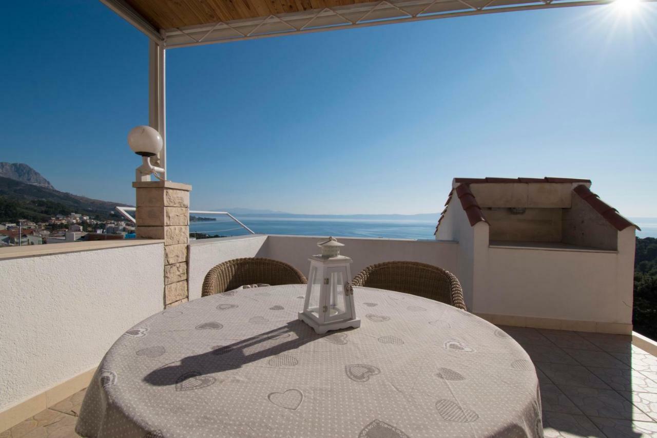 Apartment & Rooms Meri Tučepi Екстериор снимка